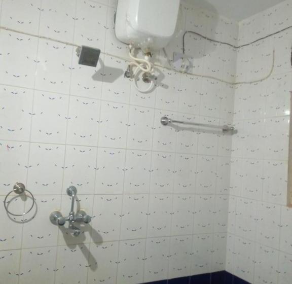 Отель Goroomgo Unique Beach Inn Puri