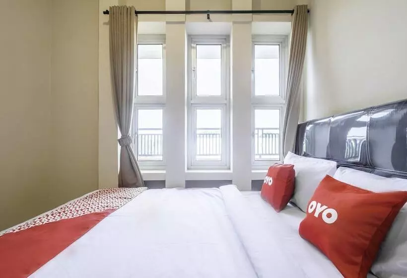 ホテル Oyo 2132 Pondok Avicenna