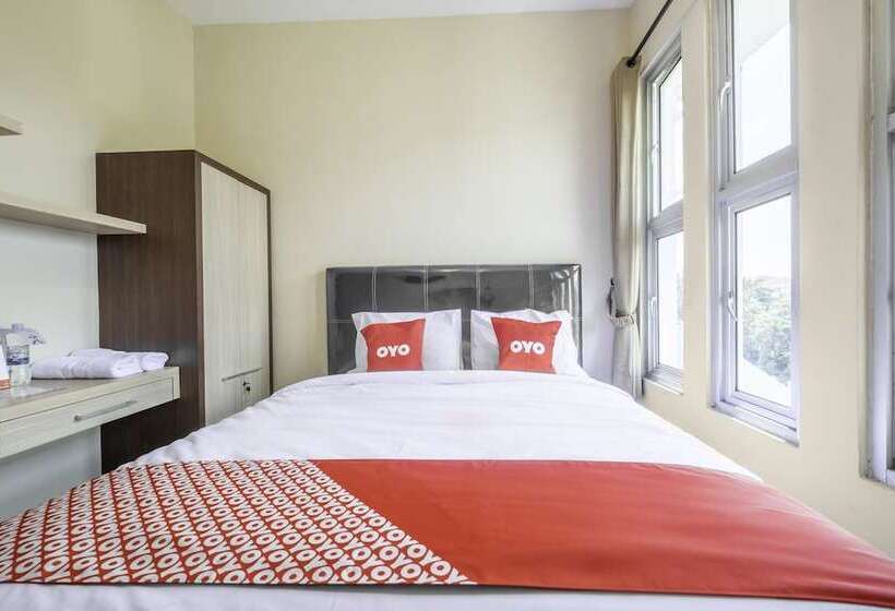 בית מלון כפרי Oyo 2132 Pondok Avicenna