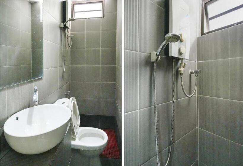 בית מלון כפרי Oyo 89950 365 Nice Stay