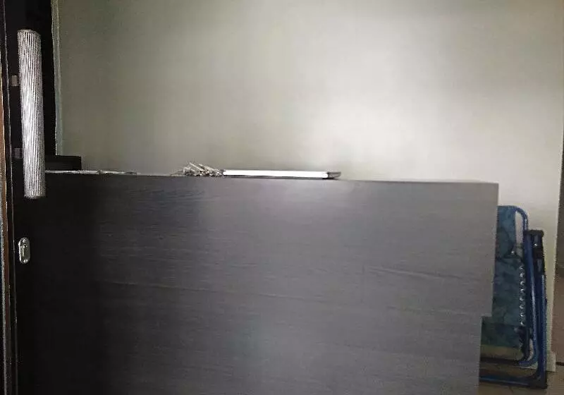 ホテル Oyo 89950 365 Nice Stay