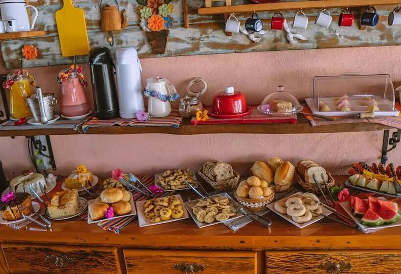 Hotelli Pousada Lua Clara