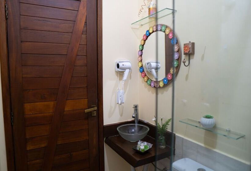 هتل Pousada Lua Clara