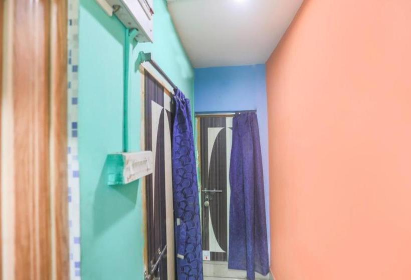 בית מלון כפרי Spot On 69078 New Maa Tara Guest House