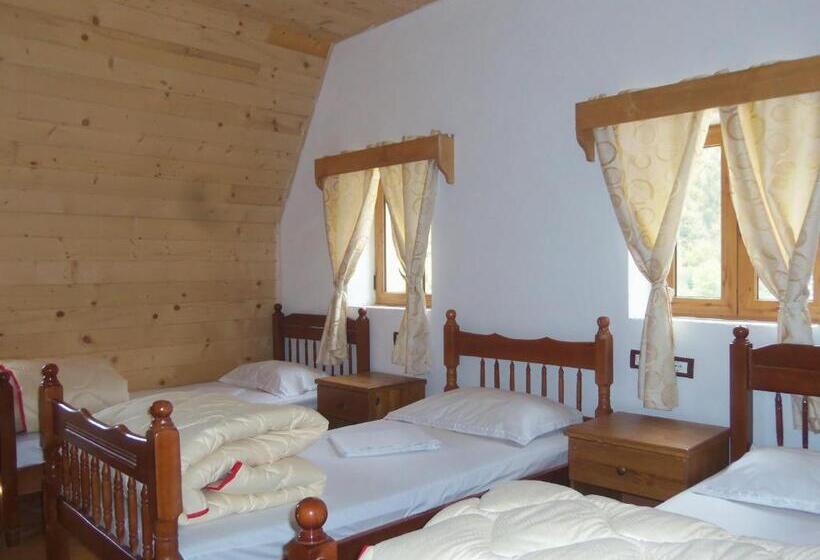 Pensione Bujtina Berishta Theth