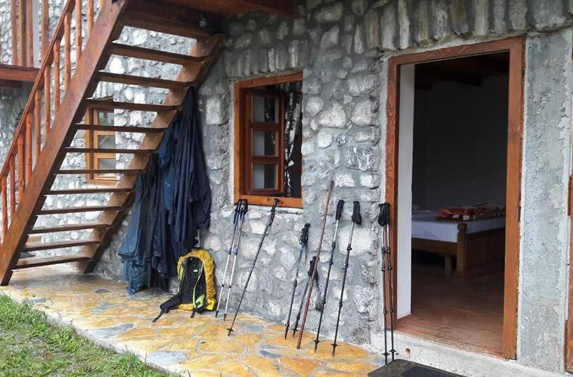 Pensione Bujtina Berishta Theth