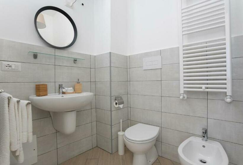 پانسیون Casa Lyon