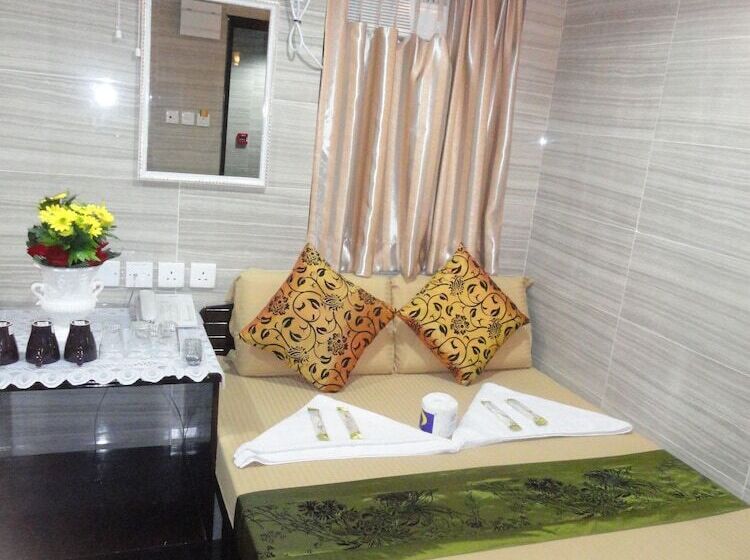 پانسیون Davao Hostel Block D Reception 10th Floor