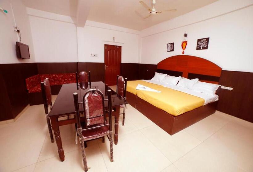 膳宿费 Kairali Tourist Home