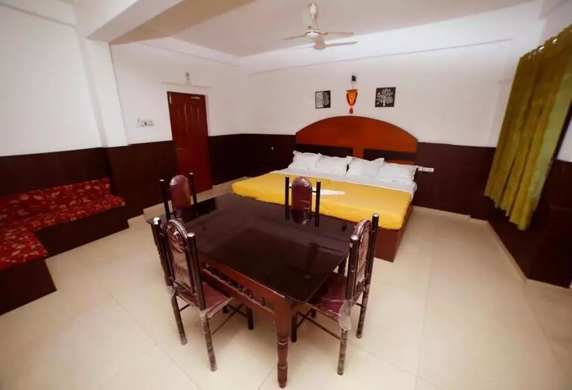 ペンション Kairali Tourist Home