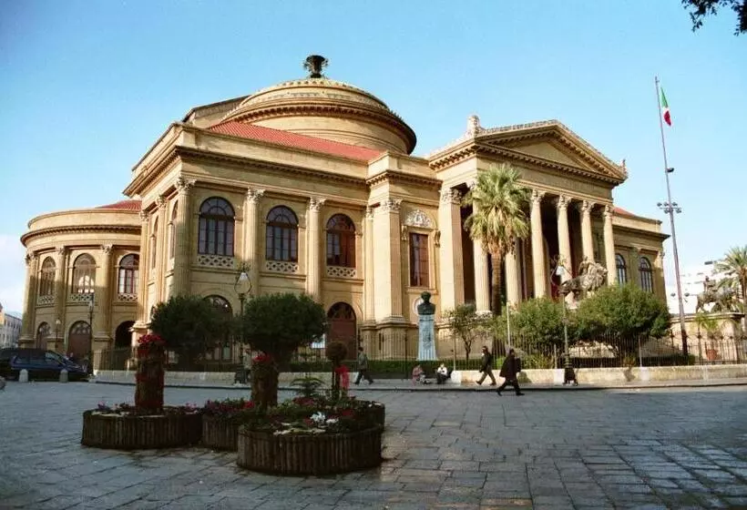 تختخواب و صبحانه Palazzo Amazigh