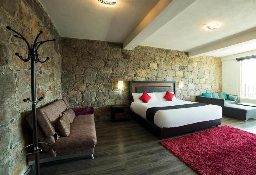 ホテル Capital O Vista Zacatlán