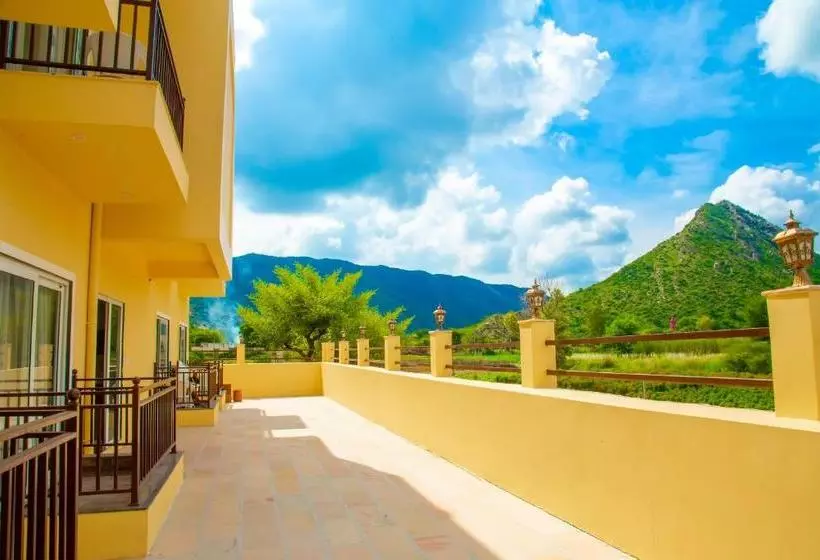 Hotelli The Green Genius Resort