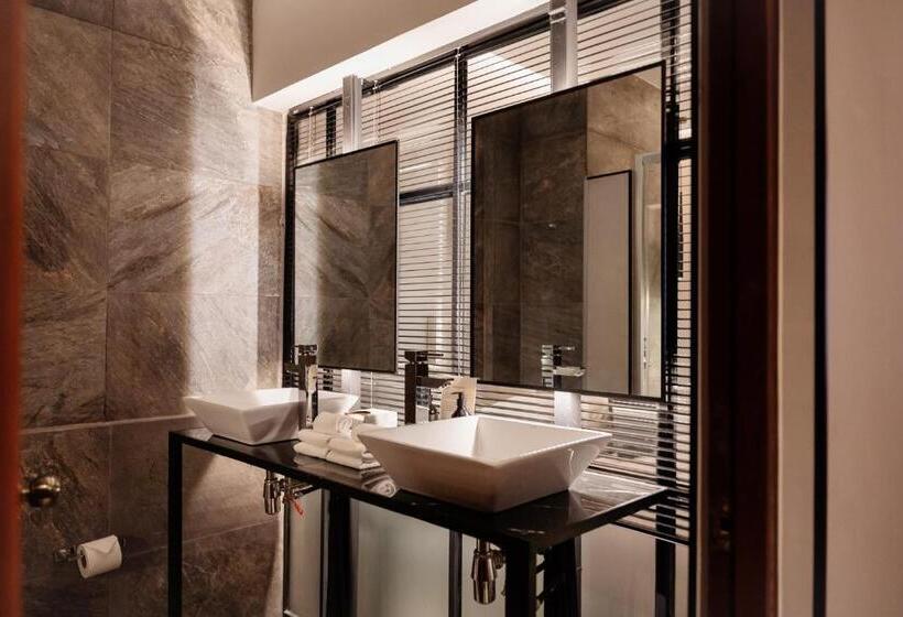 فندق Ontico Urban Design