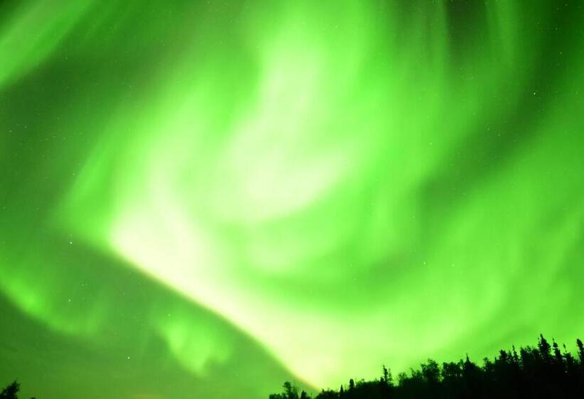 پانسیون Aurora Guest House