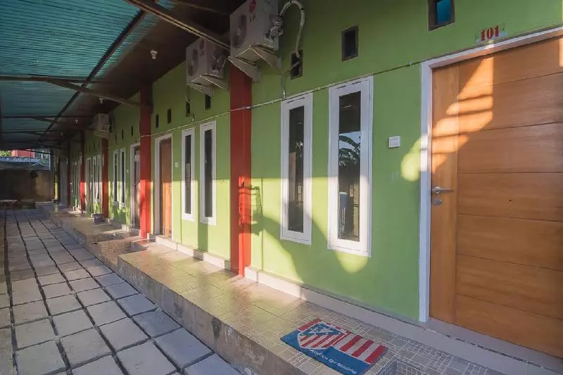 Majatalo Reddoorz Near Lapangan Tenis Balikpapan