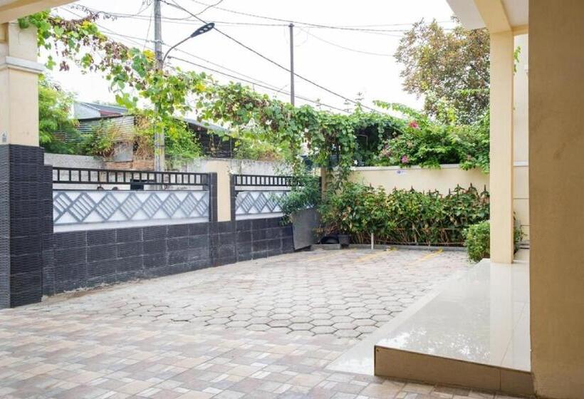 פנסיון Reddoorz Syariah Near Grand Kota Bintang