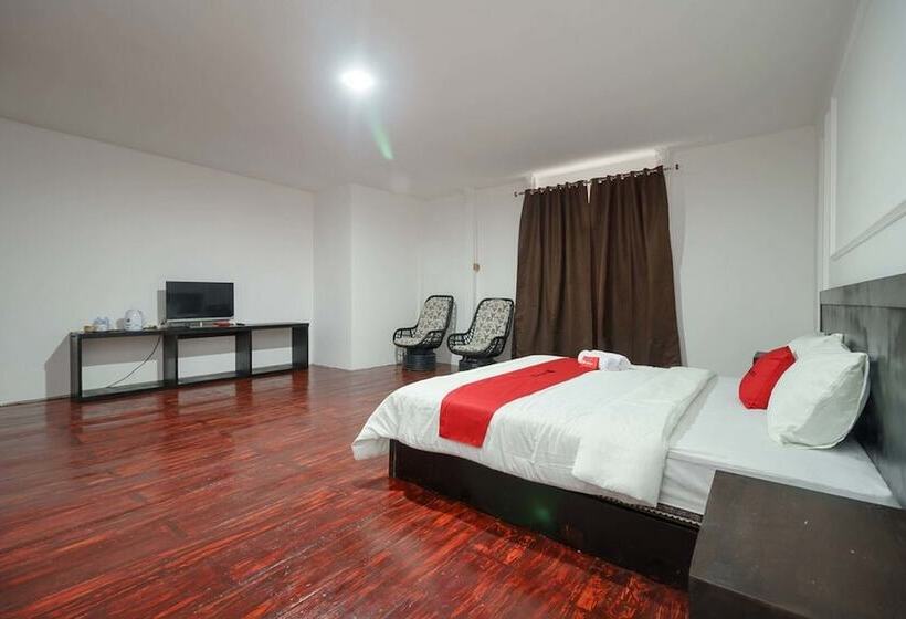 بنسيون Reddoorz Syariah Near Suzuya Mall Banda Aceh 2