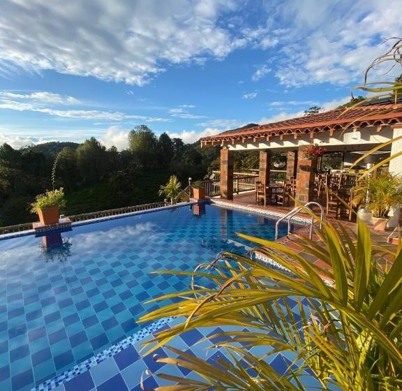 הוסטל Estaciones