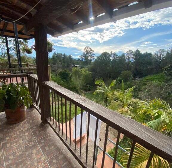 הוסטל Estaciones