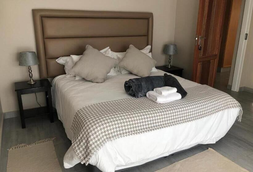 مبيت وإفطار 8 On Acacia Guesthouse