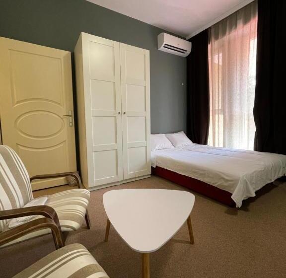 Family Hotel Gradina