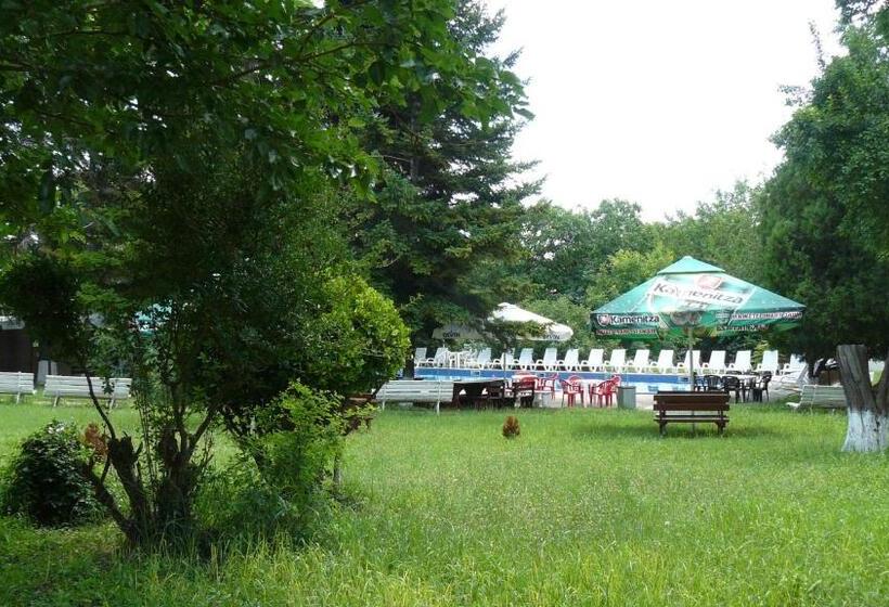 هتل Briz 3 Free Parking