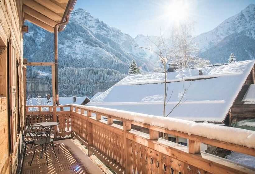 בית מלון כפרי Lifestyle Rooms & Suites By Beausejour