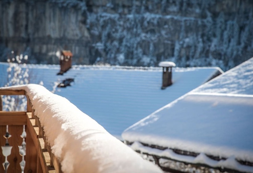 בית מלון כפרי Lifestyle Rooms & Suites By Beausejour