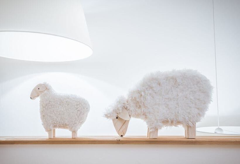 בית מלון כפרי Lifestyle Rooms & Suites By Beausejour