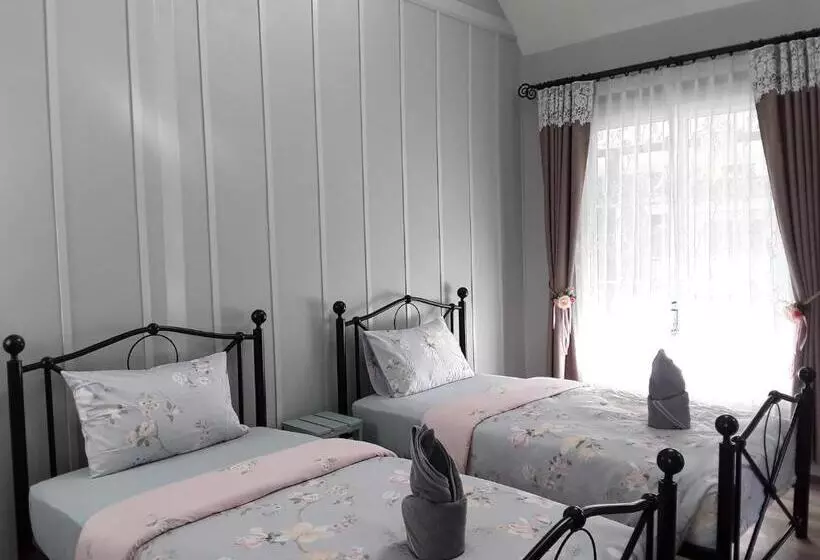 Hotelli Sky Cottage Bungalow