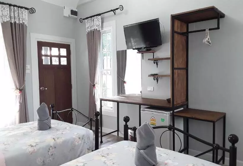 Hotelli Sky Cottage Bungalow