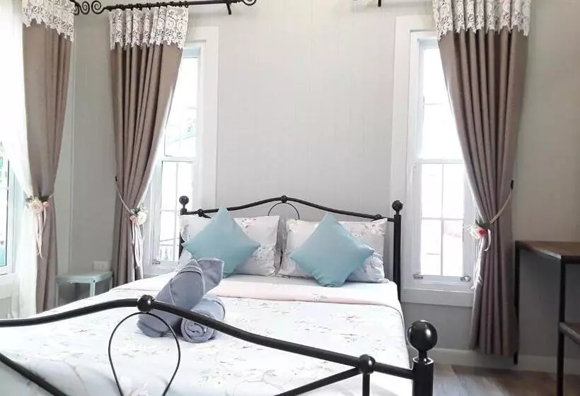 Hotelli Sky Cottage Bungalow