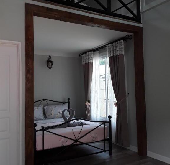 هتل Sky Cottage Bungalow