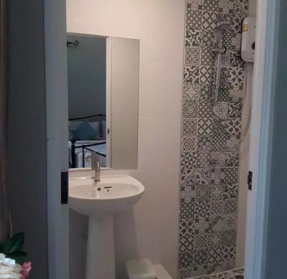 Hotelli Sky Cottage Bungalow