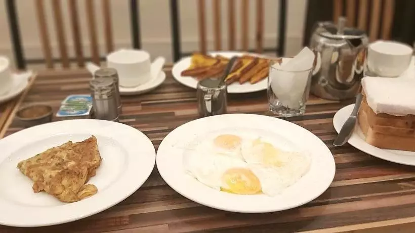 هتل Mairona Gulberg Lahore