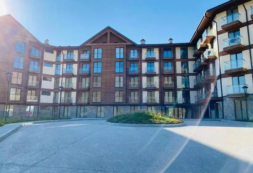 Maisako's New Gudauri Apartment