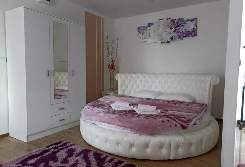 پانسیون Apartmani Slađo
