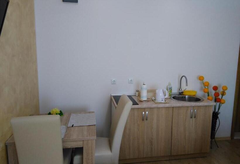 پانسیون Apartmani Slađo