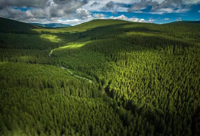 Majatalo Penzion Pod šerákem