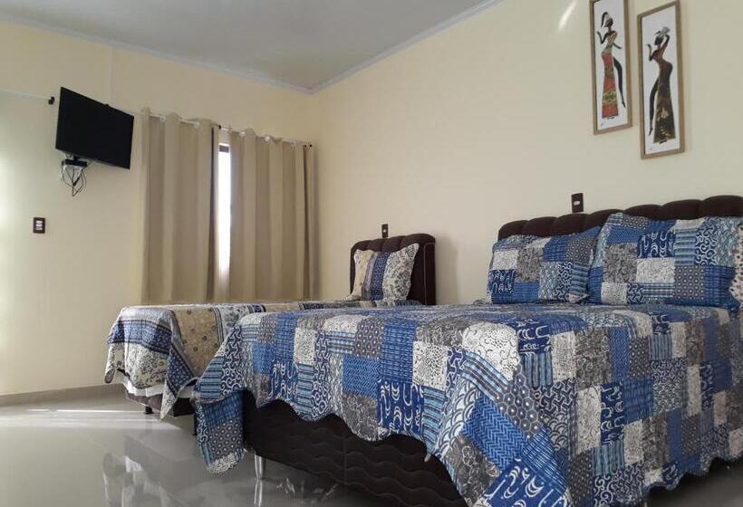 פנסיון Suites Flor De Lis