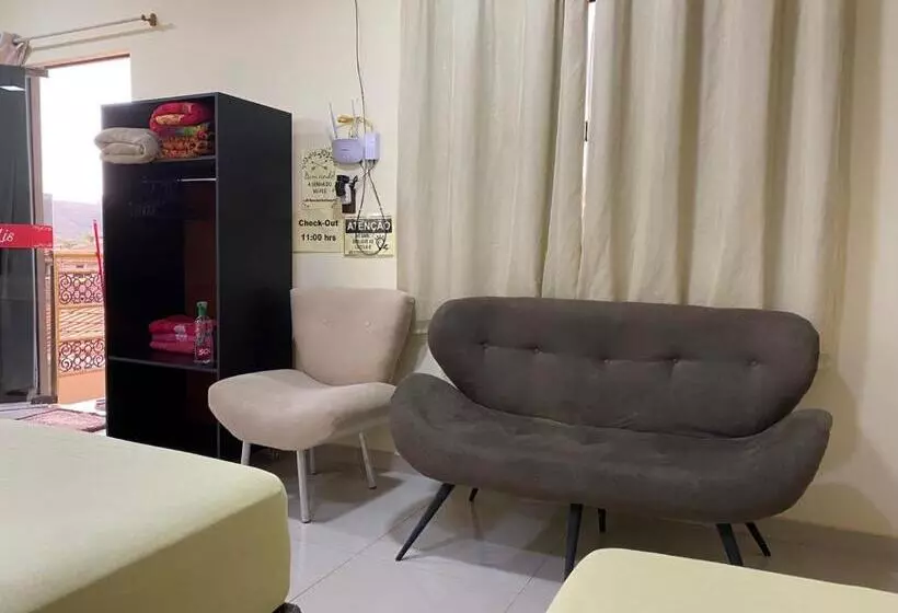 ペンション Suites Flor De Lis