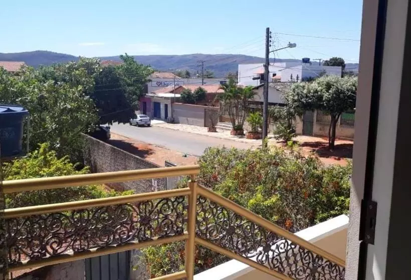 ペンション Suites Flor De Lis