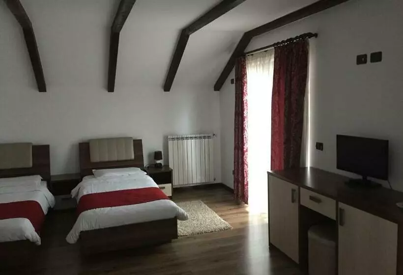 Pensiunea Rustic