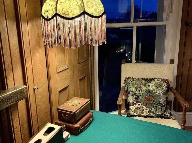 Hotelli Locanda On The Weir