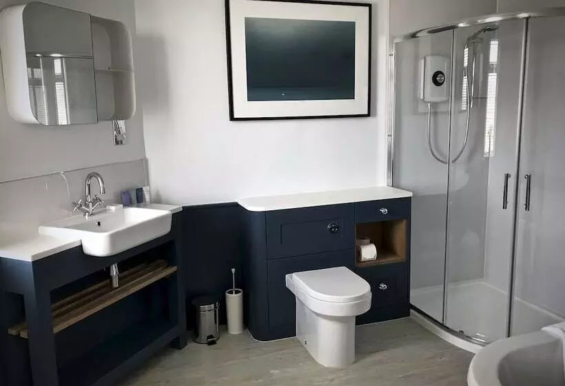 Hotelli Locanda On The Weir