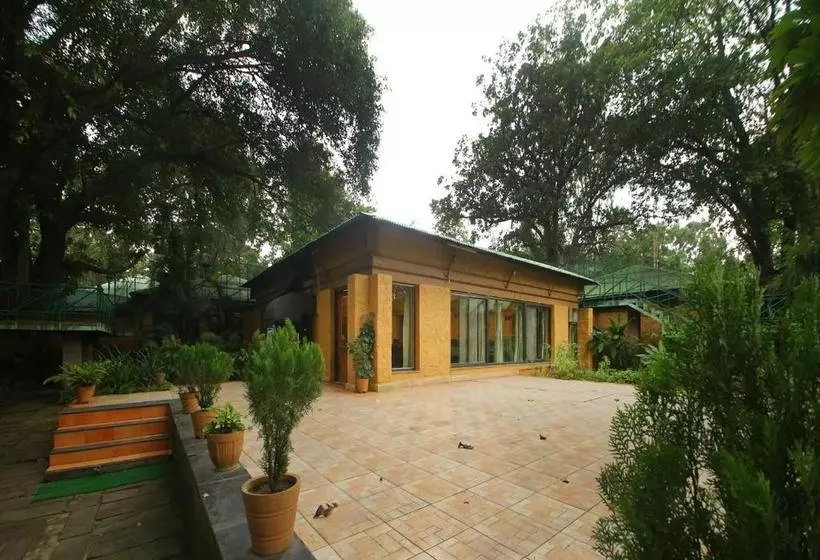 Hotelli Mpt White Tiger Forest Lodge