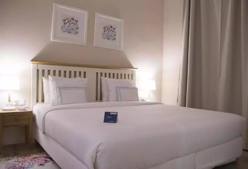 هتل Semiramis Hmj