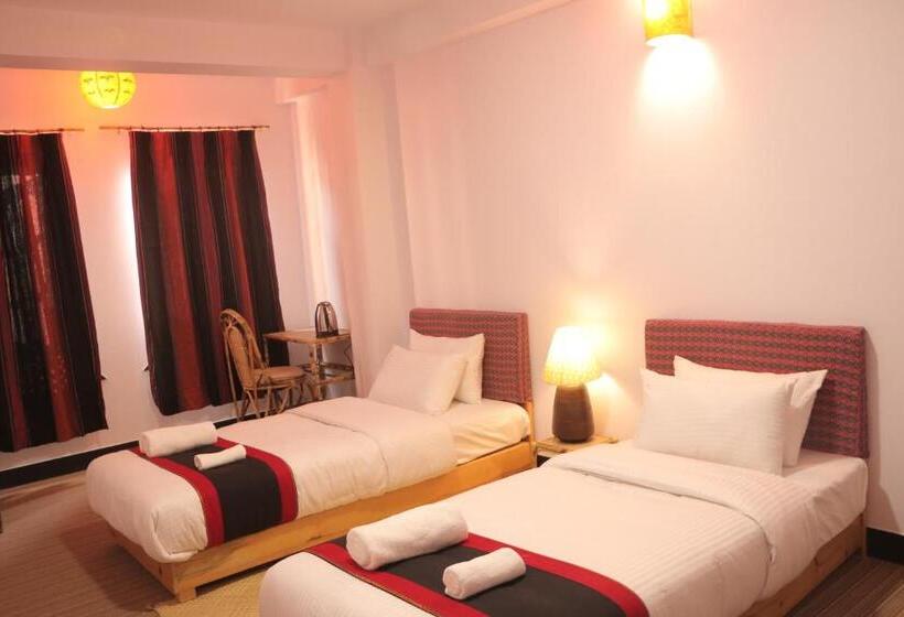 پانسیون Easy Homes   Ashok Stupa