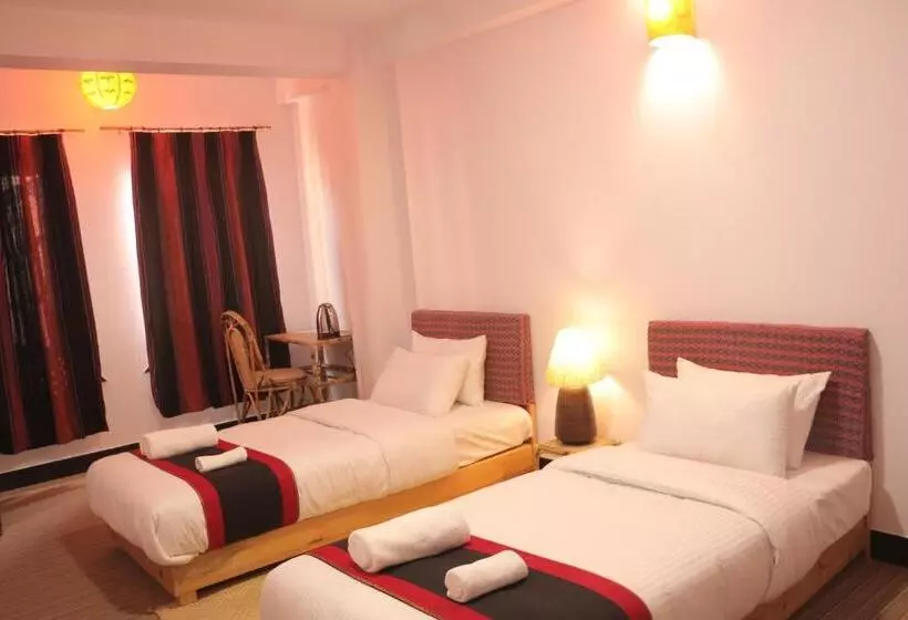 پانسیون Easy Homes   Ashok Stupa